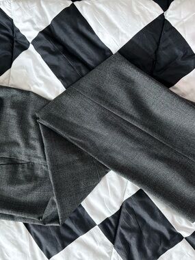 The Limited Charcoal Gray Drew Fit Pants